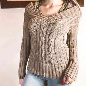 Banana Republic Cable Knit Sweater Size Small